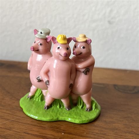 Three Little Pigs Shrek Three Little Pigs Went To The Market