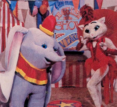 Dumbo's Circus (1985)