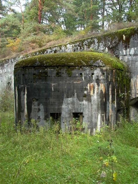 Warsaw Fortress, series of abandoned forts in Warsaw - Abandoned Spaces