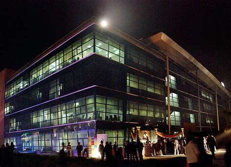 STMicroelectronics Office Photos | Glassdoor