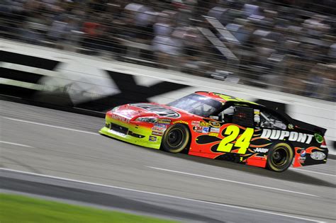 Did Jeff Gordon ever drive for Budweiser? Clarifying NASCAR legend's sponsorship history