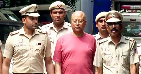 Delhi Police question Chaitanyananda Saraswati on alleged sexual ...