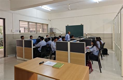 Computer Engineering Training 的图像结果