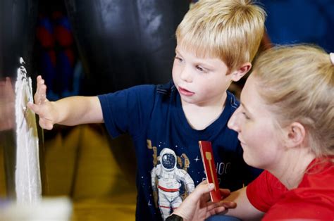 Communication Children 的图像结果