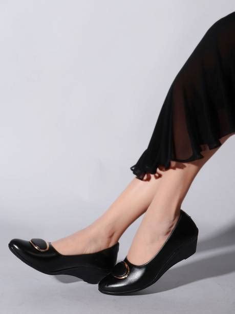 Ladies Formal Shoes - Buy Formal Shoes For Women Online at Best Prices ...