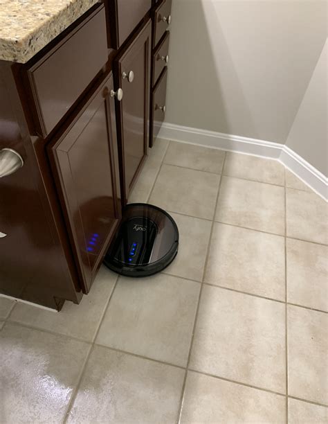 Eufy’s RoboVac G30 Is The Quietest Vacuum-Mop You'll Ever Meet - Tech