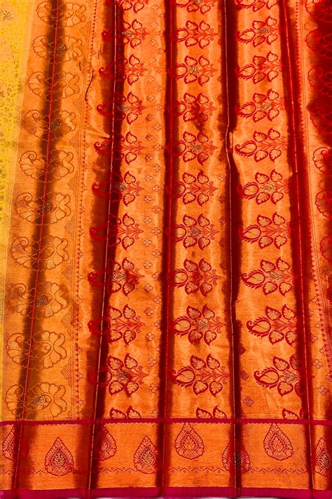 Vegan Silk Saree Lemon Yellow Colour with Copper and Pink Border ...
