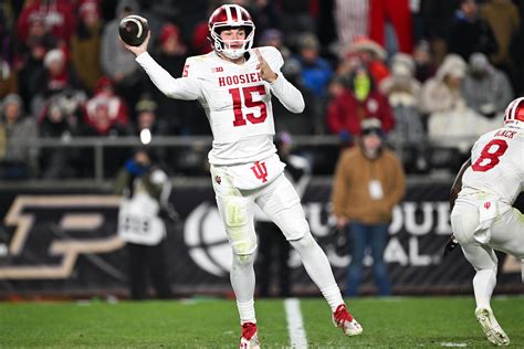 Indiana QB depth chart: Brother Alberto Mendoza and other backup ...