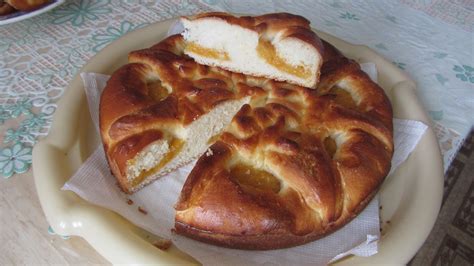 Мама на кухне: Дрожжевой пирог с курагой