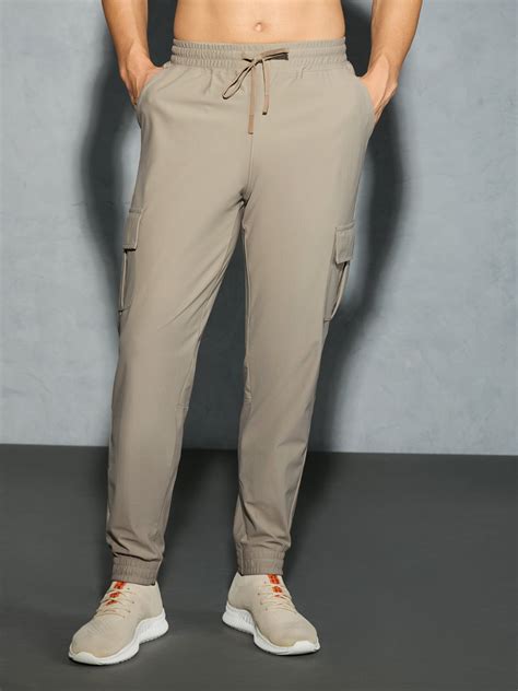 Men's Golf Clothing | Golf T-shirt and Trackpants