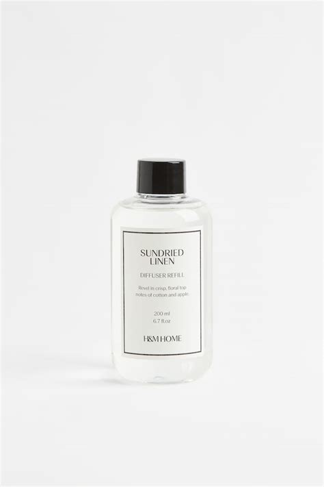 Diffusers | Home Fragrance | Reed Scent Diffusers | H&M IN