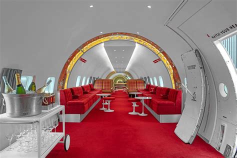 New York: Forget brick-and-mortar bars, this aircraft is the perfect ...