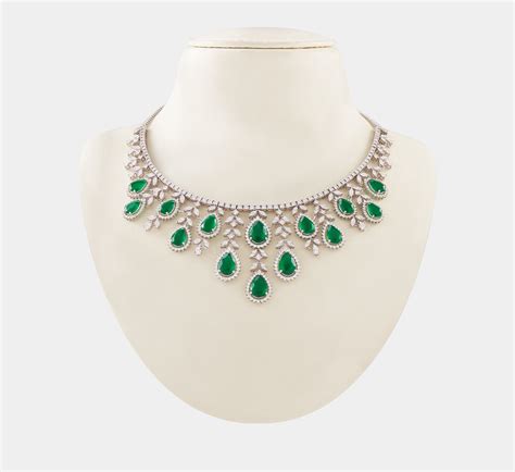 Dazzling diamond necklace – Meralda Jewels