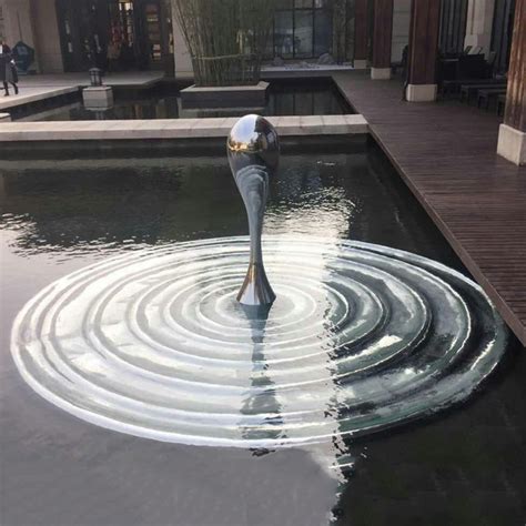 不锈钢创意水滴装饰品 -宏通雕塑