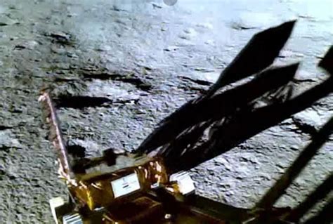 Watch Video: Pragyan Rover ने चांद पर ISRO का Logo और National Emblem ...