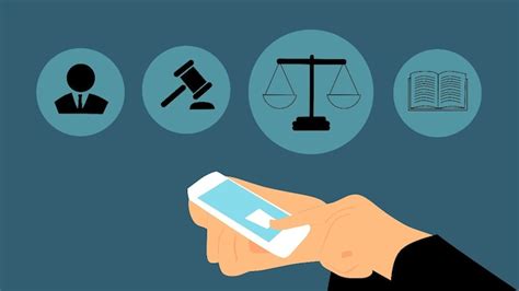 Modern strategies in legal and liberal education: Bridging tradition ...