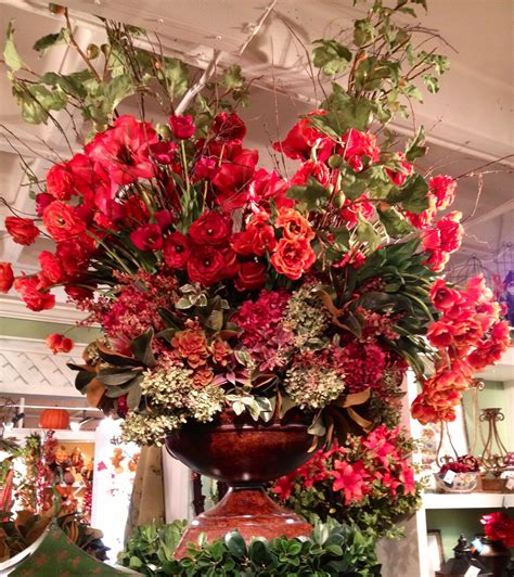Beautiful large red floral arrangement | Large floral arrangements, Red ...