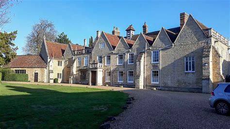 TURVEY ABBEY - Lodge Reviews & Photos - Tripadvisor