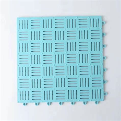 Interlockable Floor Mats