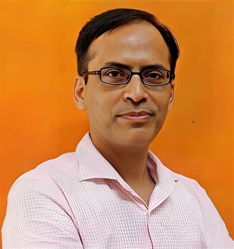 Spine Specialist Delhi