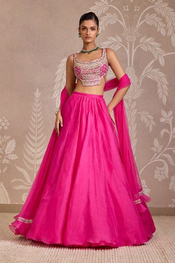 Floret lehenga set – Ridhi Mehra