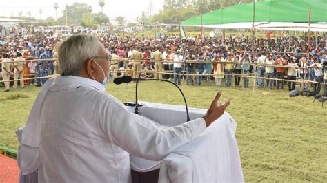 Bihar polls: CM Nitish Kumar loses cool as crowd chants ‘Lalu Zindabad ...