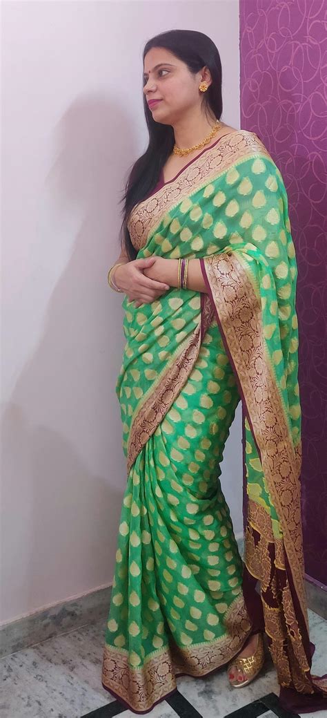 Banarasee Pure Chiffon Saree With Gold Zari Buti & Floral Border-Lime