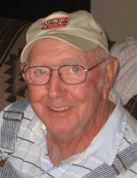 Lyle "Dennis" Woods - 2023 - Craig-Hurtt Funeral Home