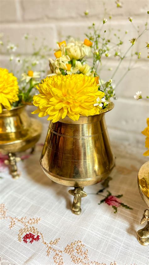 Antique Brass Pot Vase – Artisind