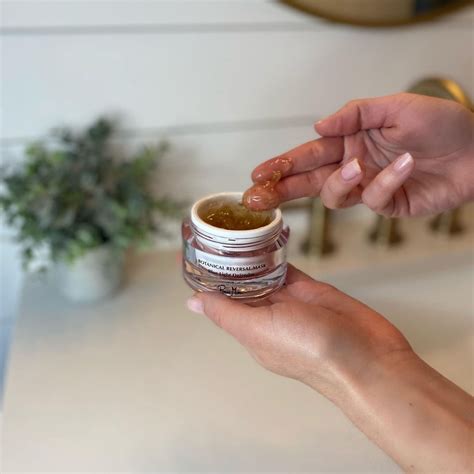 Buy Pour Moi Botanical Reversal Mask | Blue Light Correcting Gel Mask ...