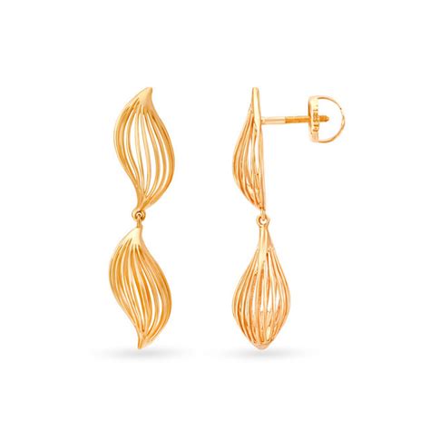 Alluring Gold Chandelier Drop Earrings