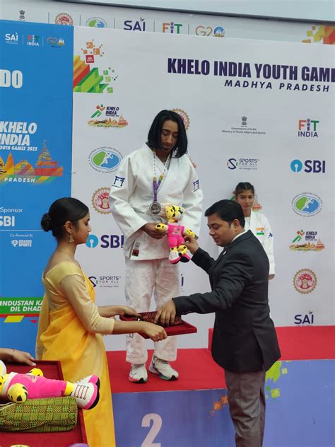 Parignya Kasturela, student of sports science of TCSC won Silver medal ...