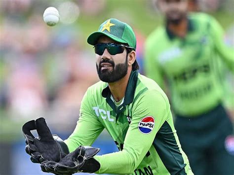 Not ashamed I can't speak English: Pak's Rizwan to trollers (WATCH)