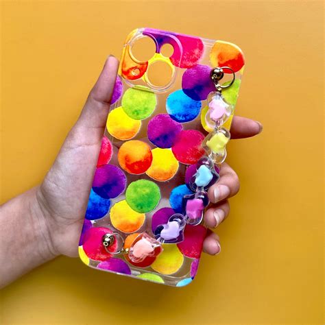 Happy Globes Candy Heart Chain Silicone Phone Cover – Casebasket
