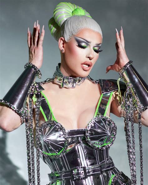 Plane Jane’s “Chain Reaction” look : r/rupaulsdragrace