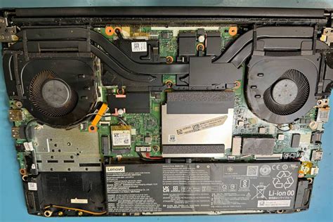 Clearing Computer 的图像结果