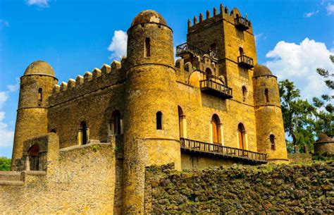 The 30 most beautiful castles in the world that everyone should visit