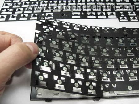 Laptop Keyboard Repair 的图像结果