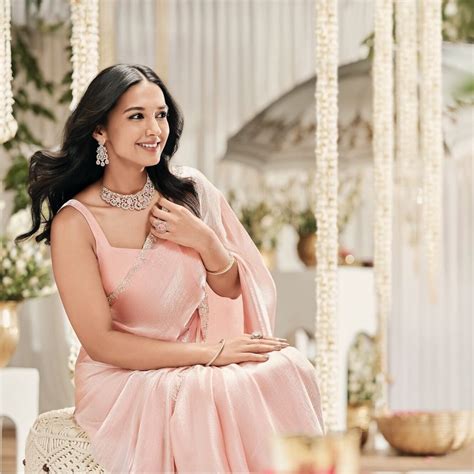 Kushal’s Fashion Jewellery debuts 'Wedding Guest' line - FashionNetwork ...