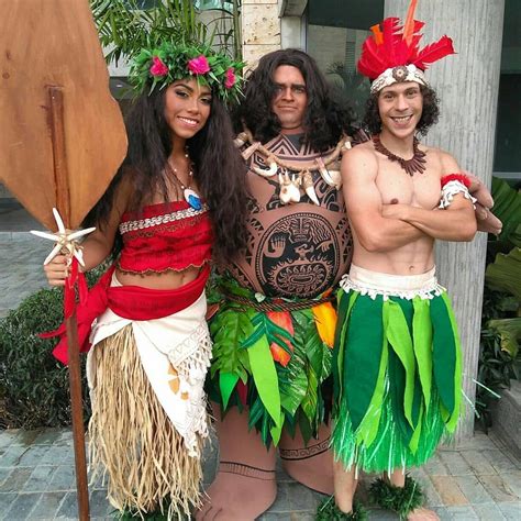 Inspiration & Accessories: DIY Moana Maui Halloween Couple Costume Idea ...