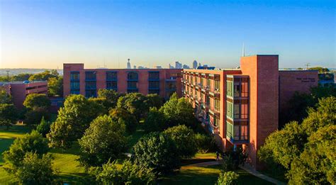 Trinity University Admissions: Acceptance Rate, Requirements, Deadlines ...