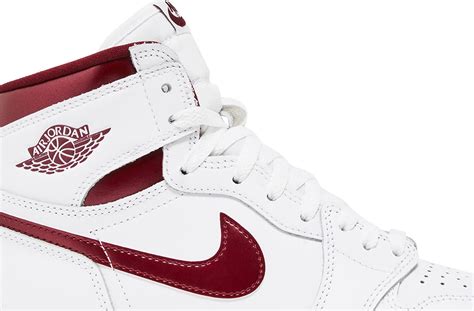 Buy Air Jordan 1 Retro High '85 OG 'Metallic Burgundy' - BQ4422 161 | GOAT