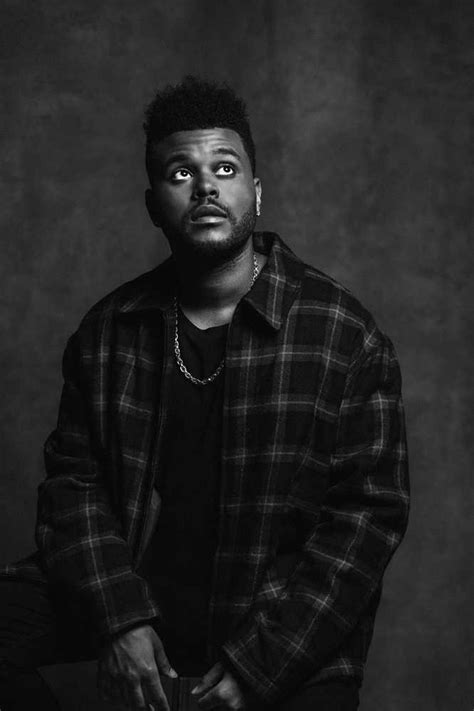 SwashVillage | La biographie de Weeknd