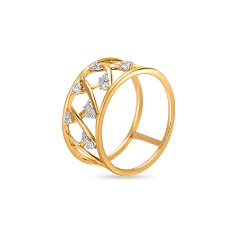 14 KT Yellow Gold Bold Diamond Ring