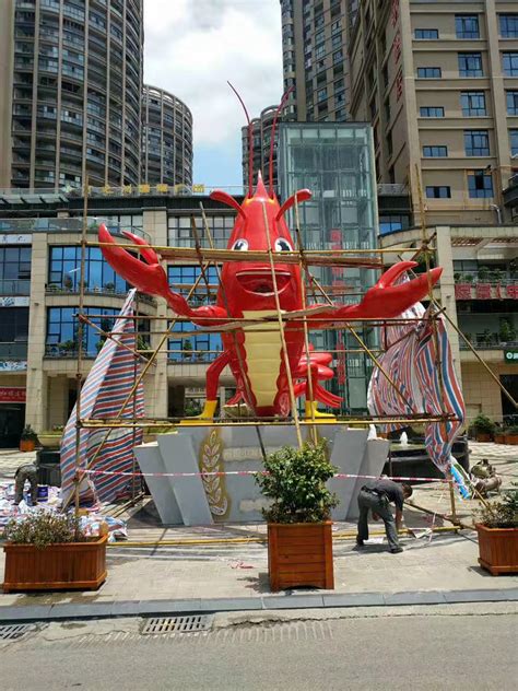 玻璃钢雕塑32 - 深圳市海麟实业有限公司
