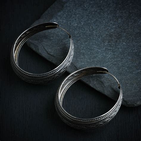 Infinity Silver Hoops – Totapari