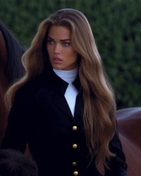 Old Money Aesthetic, Aesthetic Women, Feminine Aesthetic, Hairstyles ...