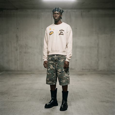 "CITIES" Sweater | Flat White – WATER THE PLANT