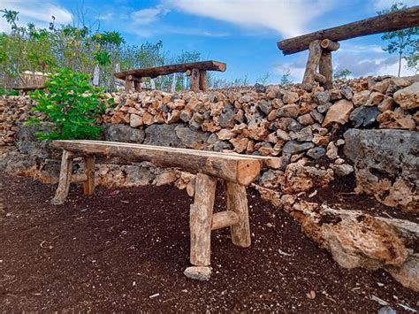 THE 10 CLOSEST Hotels to Wunung Giri Séla Kandha, Wonosari