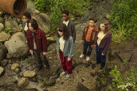 'It: Welcome to Derry': Losers Club Actors on Being Cast, Pennywise Fears